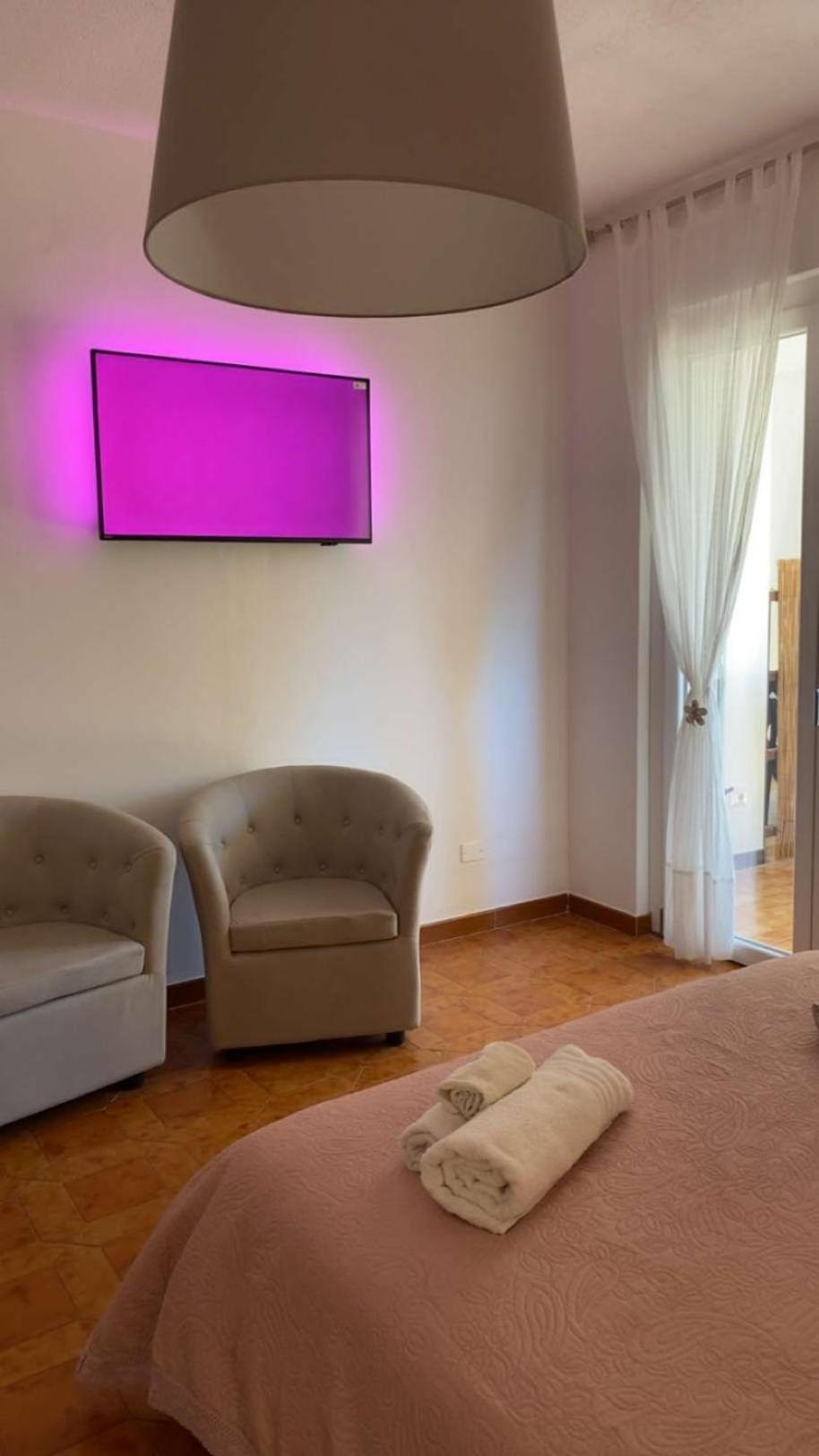 Villa Rosa Chia Exteriör bild